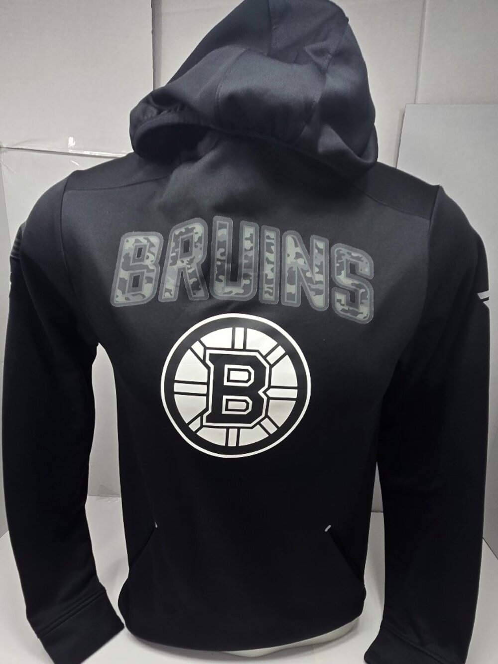 🏒🔥 BOSTON BRUINS FANATICS AUTHENTIC PRO MILITARY APPRECIATION HOODIE – MEN’S S